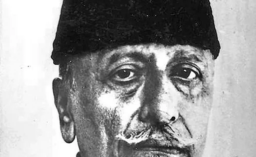 feature image of anti-ahmadis-insult-maulana-abul-kalam-azad-other-famous-indian-literary-figures article